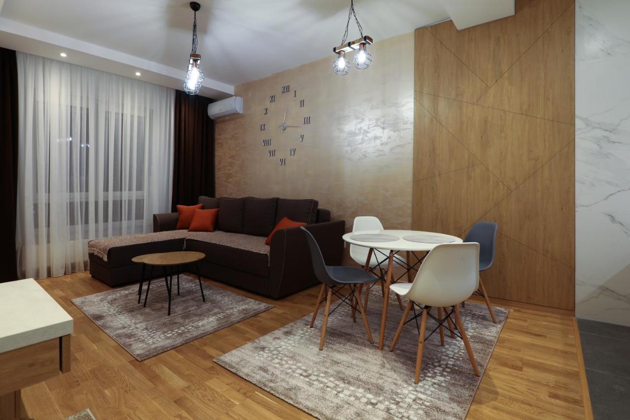 Apartment Promenada Avenija Novi Sad Exteriér fotografie